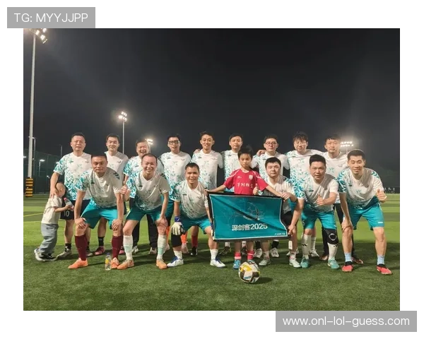 速度最快的足球球星常穿几号球衣揭秘 不同球员的号码背后故事